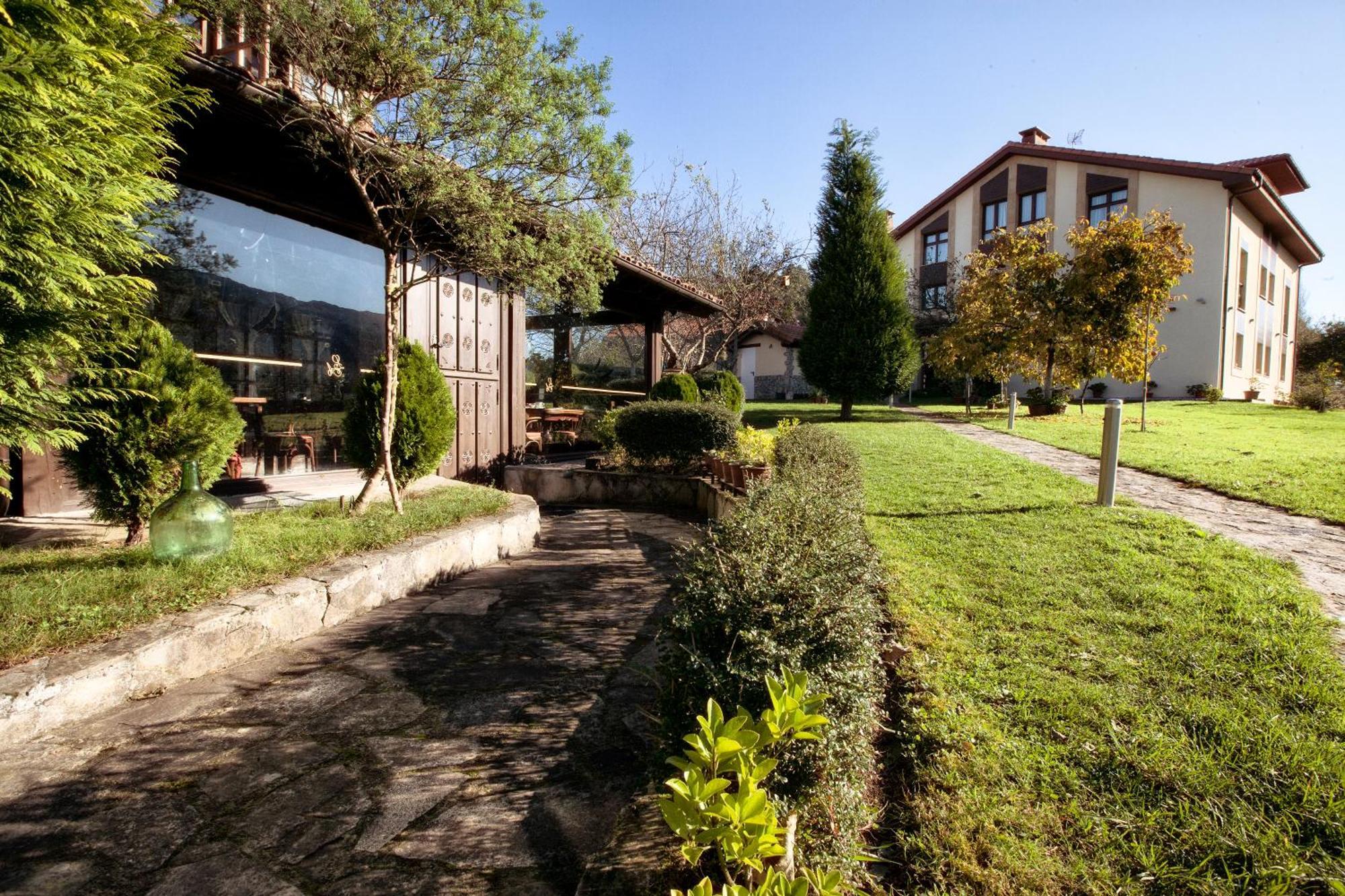 Apartamentos Rurales L'Arquera Llanes Exterior foto